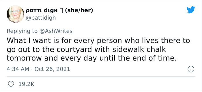 Mom Writes A Letter In Sidewalk Chalk To ‘Karen Neighbor’ Who Complained About Her Toddler’s Drawings And It’s Going Viral Mom Writes A Letter In Sidewalk Chalk To ‘Karen Neighbor’ Who Complained About Her Toddler’s Drawings And It’s Going Viral