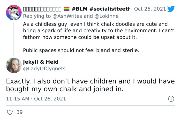 Mom Writes A Letter In Sidewalk Chalk To ‘Karen Neighbor’ Who Complained About Her Toddler’s Drawings And It’s Going Viral Mom Writes A Letter In Sidewalk Chalk To ‘Karen Neighbor’ Who Complained About Her Toddler’s Drawings And It’s Going Viral