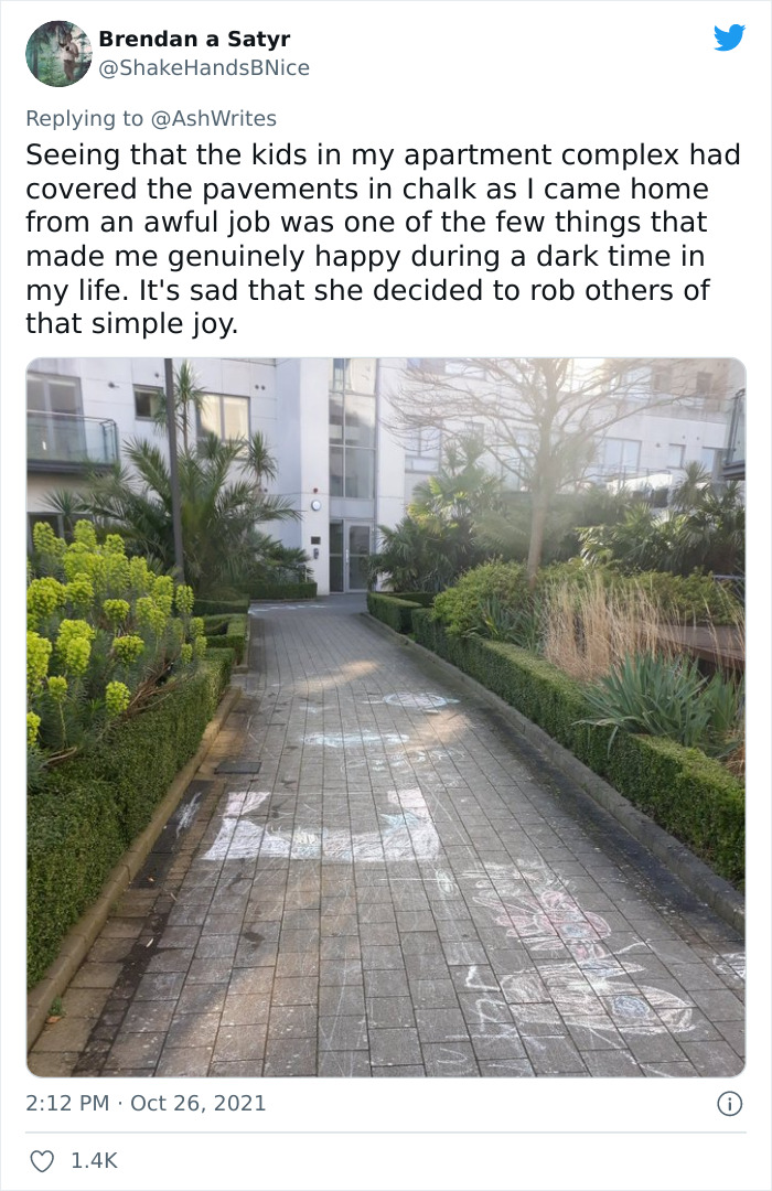 Mom Writes A Letter In Sidewalk Chalk To ‘Karen Neighbor’ Who Complained About Her Toddler’s Drawings And It’s Going Viral