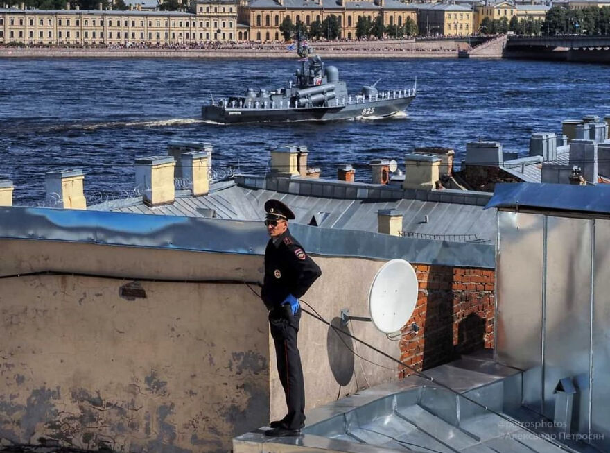 Photographer Shows A Russia Different From Postcards (New Pics)