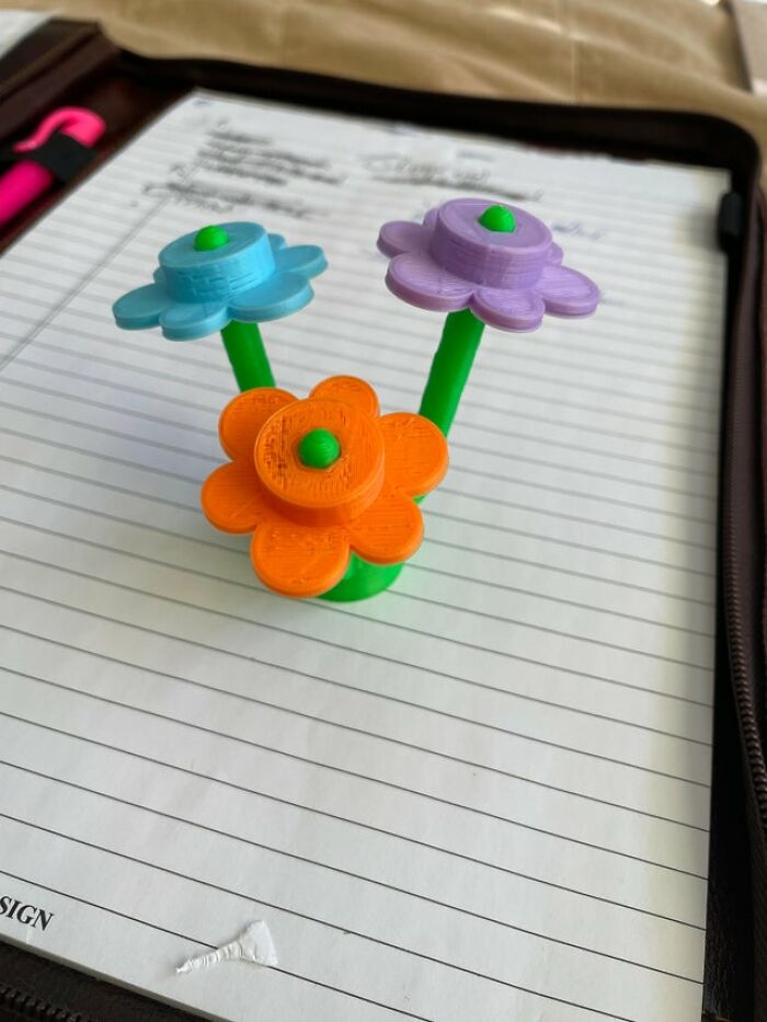 Giant LEGO 3D Printed Flowers Might Be My New Favorite 3D Thing To Gift People
