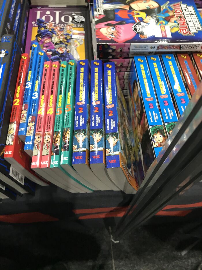 So Much Manga!