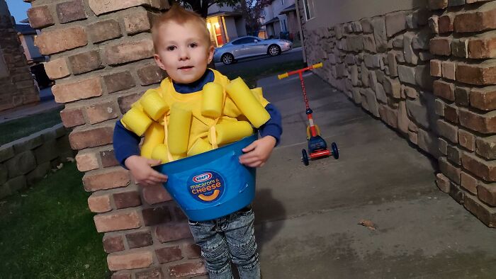 My Kid Wanted To Be A Cup Of Mac N Cheese For Halloween