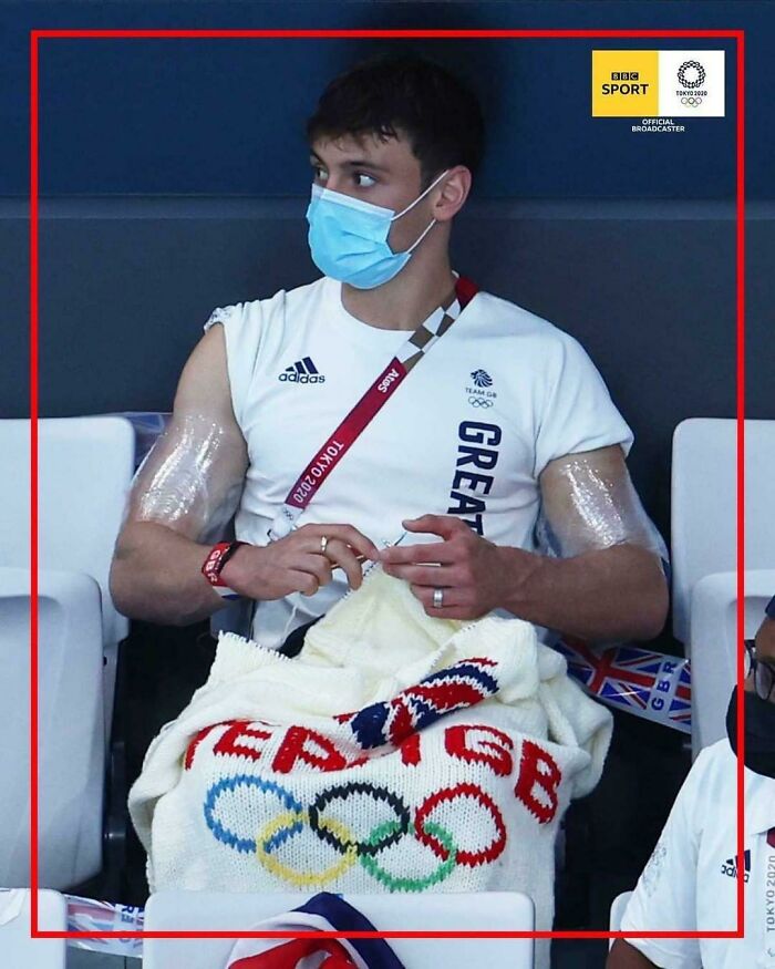 What Is This Cling Film Type Stuff On Tom Daley’s Arms, And What’s It For?