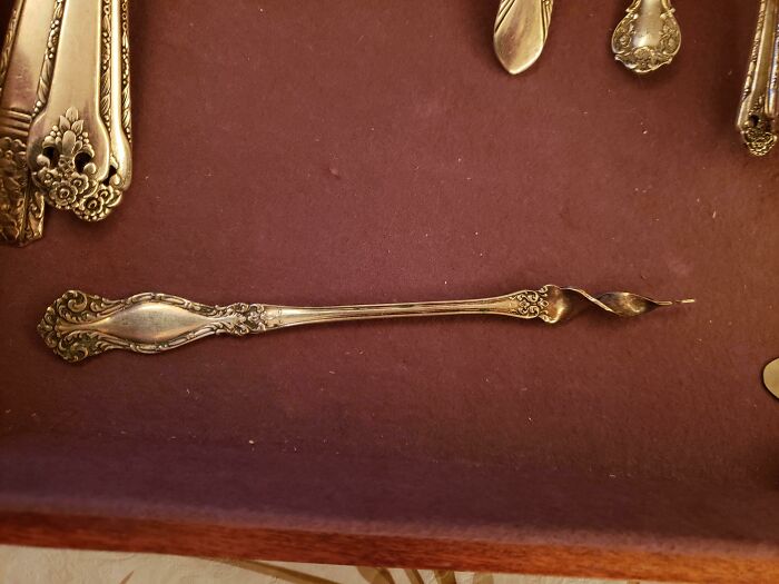 Part Of Silverware Set. It Has A Corkscrew Tip, But It Is Not Sturdy Enough To Be Used As S Corkscrew. Thoughts For Its Purpose?