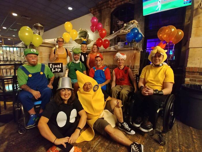 Seattle Slam Wheelchair Rugby Team Dressed As Mario Kart Characters