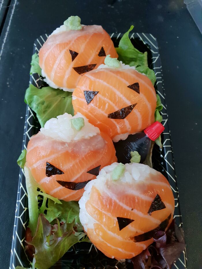 Halloween Sushi