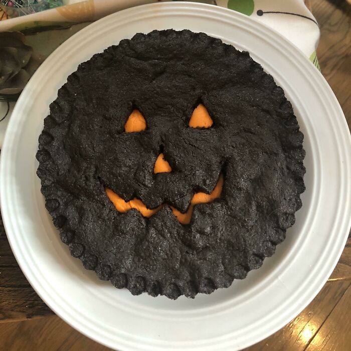 I Baked A Giant Oreo Cookie For Halloween