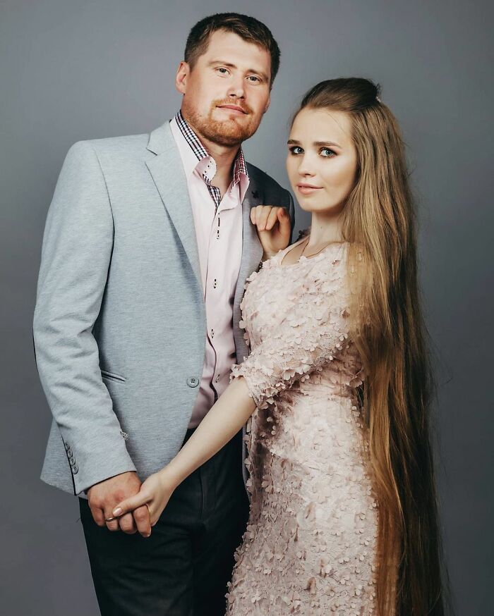 Disney’s Tangled In Real Life: Woman Shows What Happens When You Don’t Cut Your Hair For 23 Years Disney’s Tangled In Real Life: Woman Shows What Happens When You Don’t Cut Your Hair For 23 Years