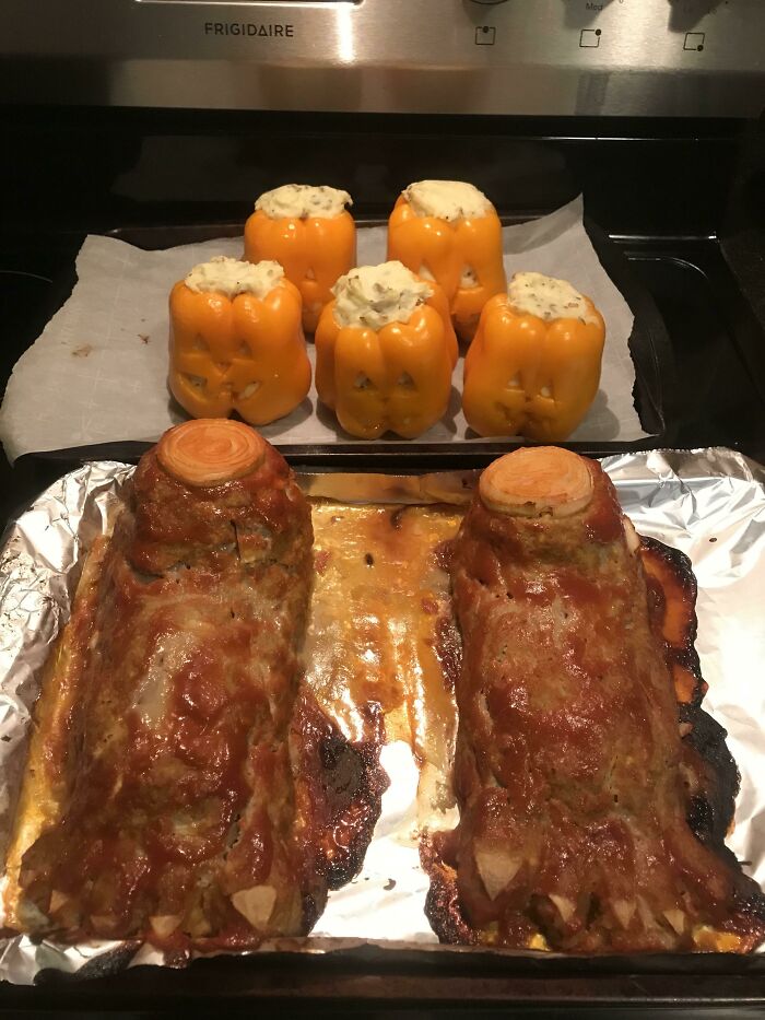 Mashed-O’-Lanterns And Feetloaf For Dinner Tonight. Happy Halloween