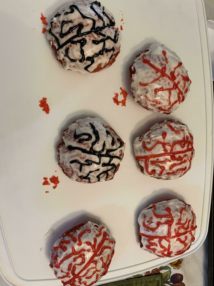Check Out My Zombie Brains Cakes