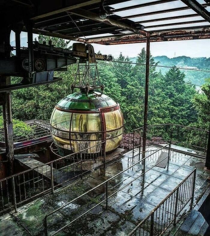 Abandoned Spaceship Ropeway, Japan