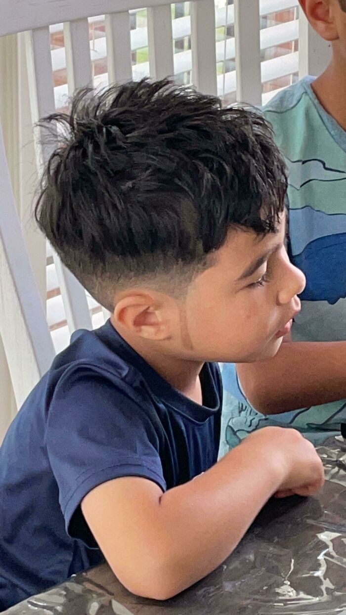 Mi esposa llevó a mi hijo de 4 años a la barbería