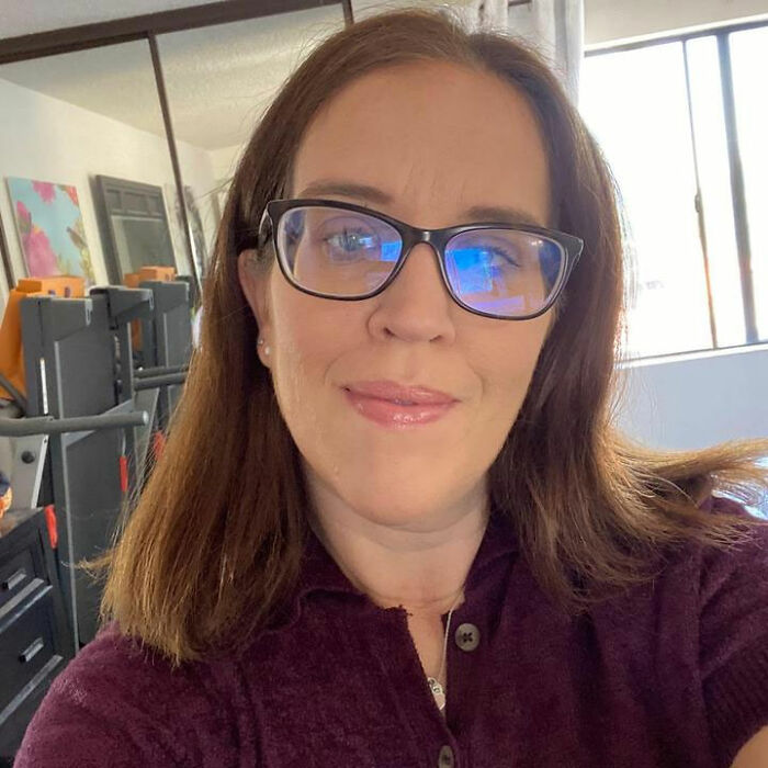 Woman Explains Why The 8-Hour Work/Sleep/Play Model Does Not Work Anymore Woman Explains Why The 8-Hour Work/Sleep/Play Model Does Not Work Anymore