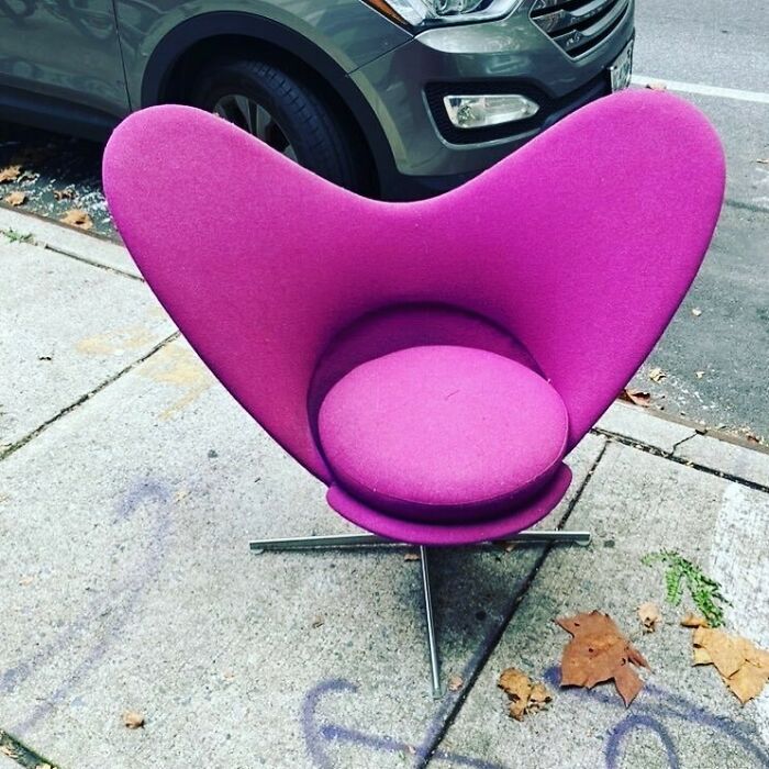 Is The Heart Chair The New Ear Mirror?!