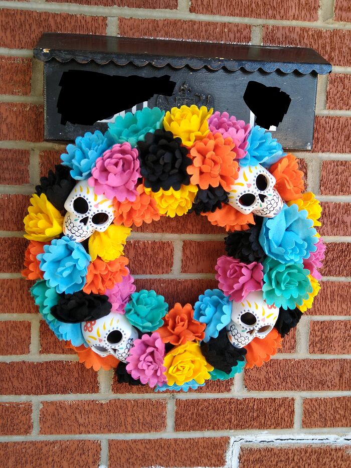 Día De Muertos Wreath From My Mom. I Decorated My House For Day Of The Dead