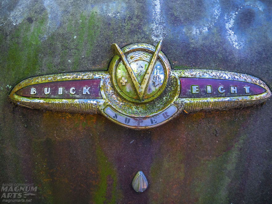 I Took Pictures In Old Car City, A Classic Car Graveyard (23 Pics)