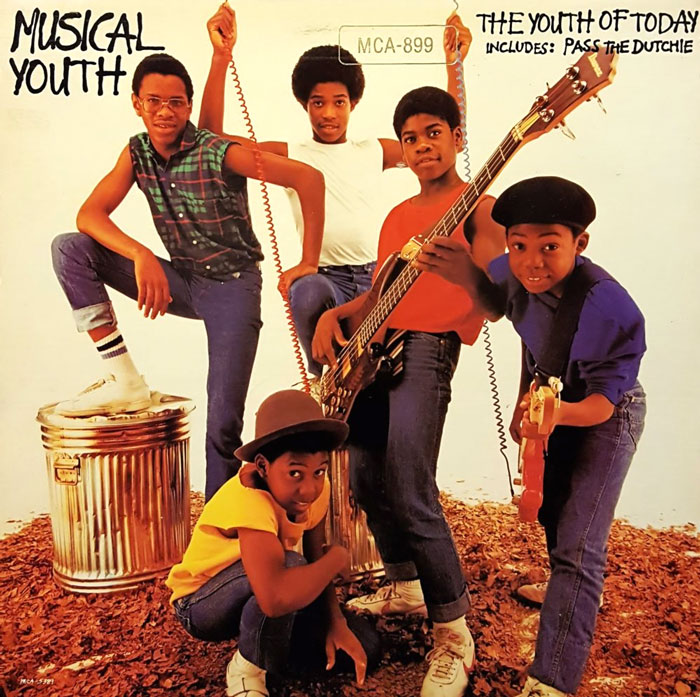 Musical Youth - Pass The Dutchie (1982)