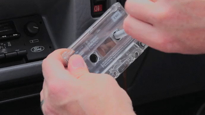 cassette_tape_and_pen-6172fcc9978ee.gif