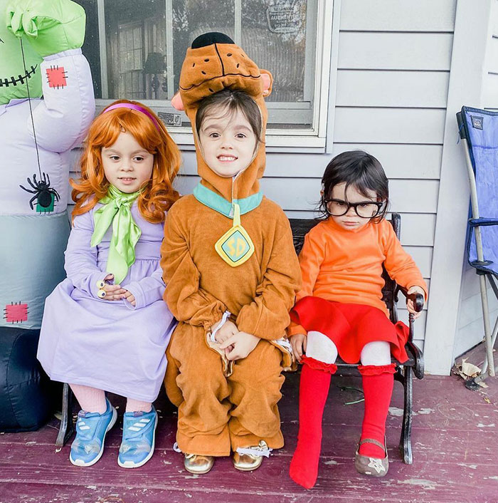 Another Classic Halloween Picture For The Torres Clan In The Books. Scooby, Daphne, And One Annoyed Velma Missing A Shoe. Happy Halloween