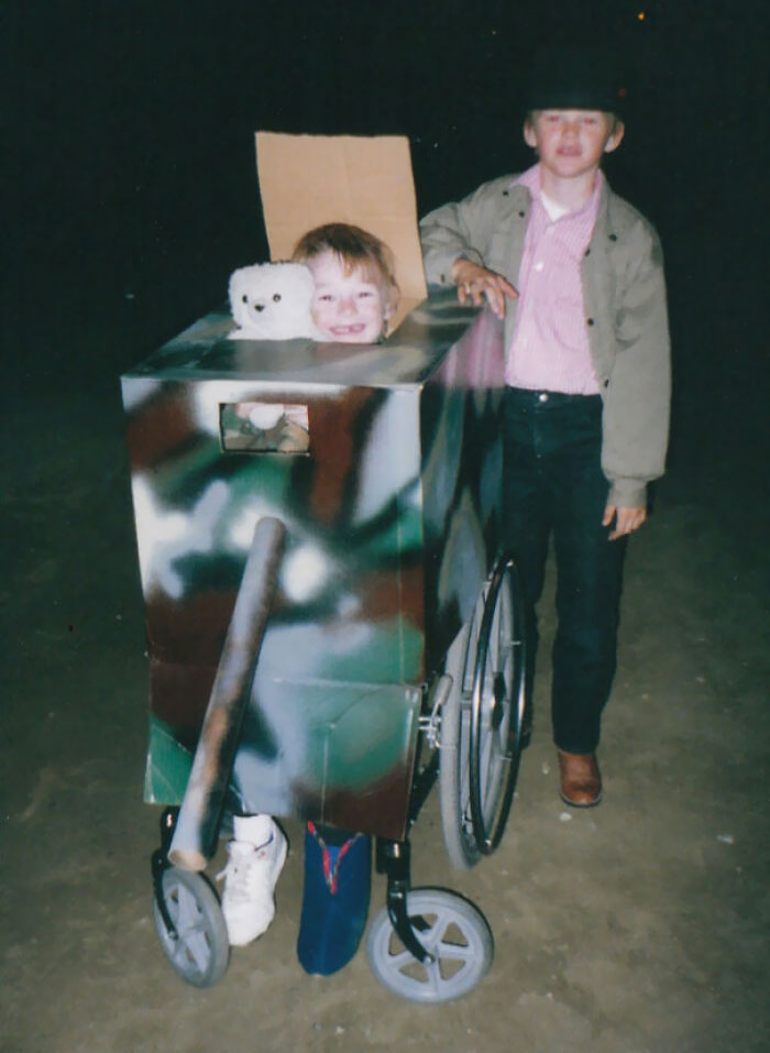 I Was Hit By A Car When I Was 7 And Got Pretty Messed Up. I Was In A Wheelchair For A While, And Here's My Awesome Halloween Costume