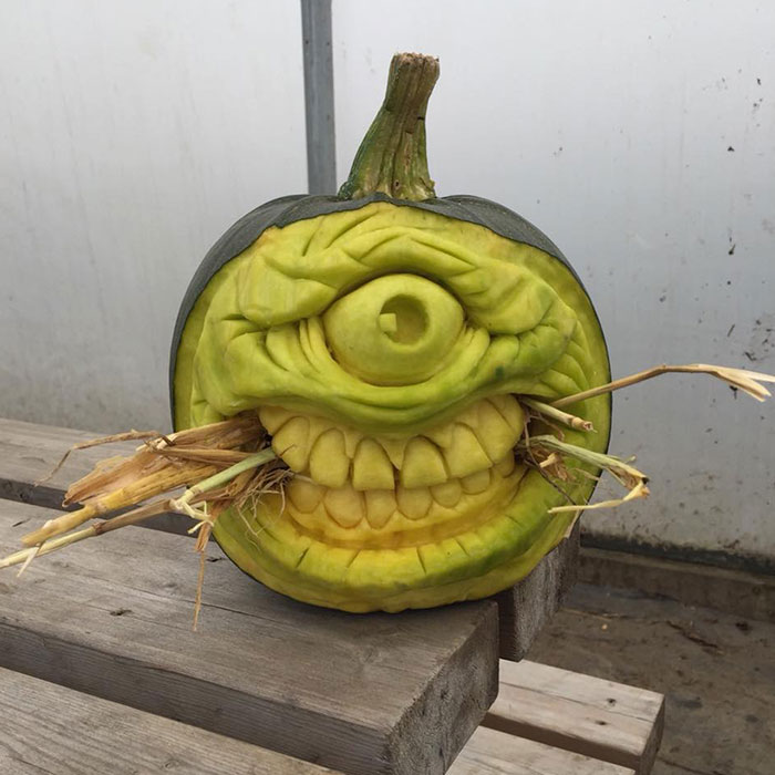 First Pumpkin Of The Year And He Unintentionally Ended Up Looking A Bit Like Mike Wachowski From "Monsters, Inc."