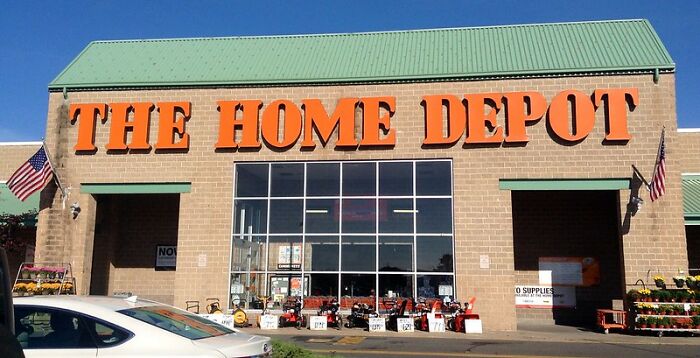 “It Will Ruin Your Life”: Woman On TikTok Reveals How Opening A Store Credit Card Plummeted Her Credit And Jeopardized Her Efforts To Buy A House “It Will Ruin Your Life”: Woman On TikTok Reveals How Opening A Store Credit Card Plummeted Her Credit And Jeopardized Her Efforts To Buy A House