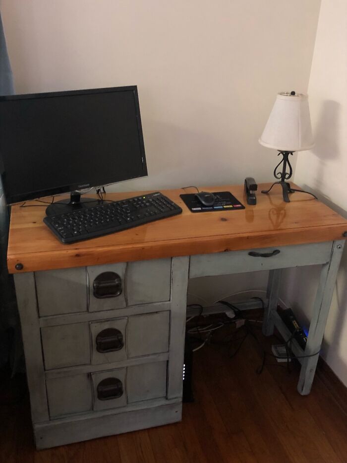 I Refurbished This Desk.., I Found It In Bad Shape On Side Of Road! I Love It