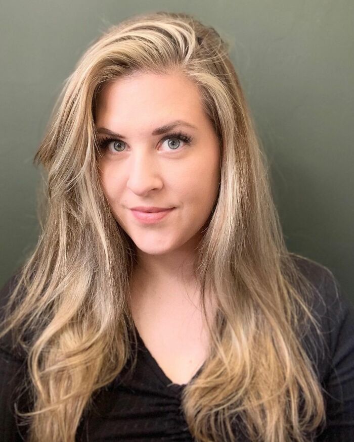 Dad Comes Back From Prison After 22 Years And Goes Viral After Daughter Does A Happy Dance With Him For A TikTok Dad Comes Back From Prison After 22 Years And Goes Viral After Daughter Does A Happy Dance With Him For A TikTok