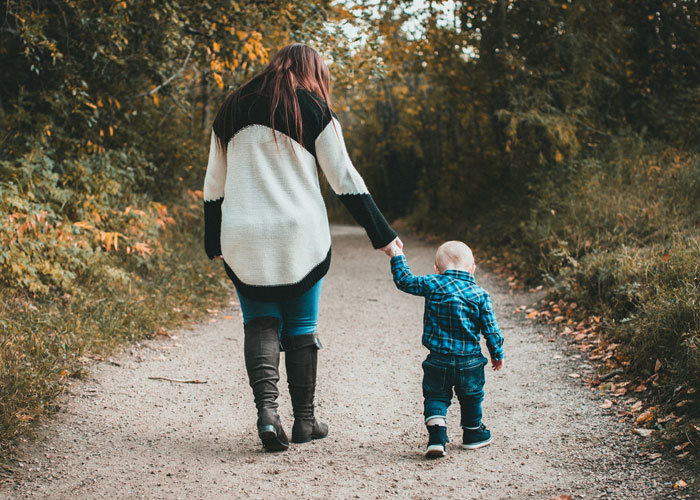 Dad Is Livid After Realizing His Ex Only Spends A Fraction Of His Child Support Money On Their Son, She Turns To The Internet For Support Dad Is Livid After Realizing His Ex Only Spends A Fraction Of His Child Support Money On Their Son, She Turns To The Internet For Support