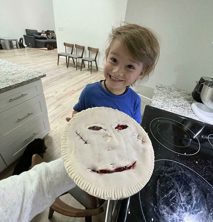 My 3-Year-Old Is Super Proud Of His “Michael Myers” Pie