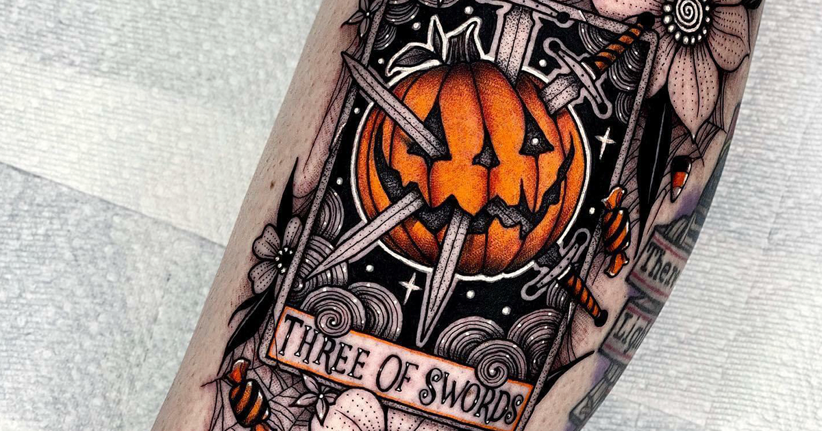 35 Times Horror Lovers Got Spooky Halloween Tattoos, And They Worked  Brilliantly | Bored Panda