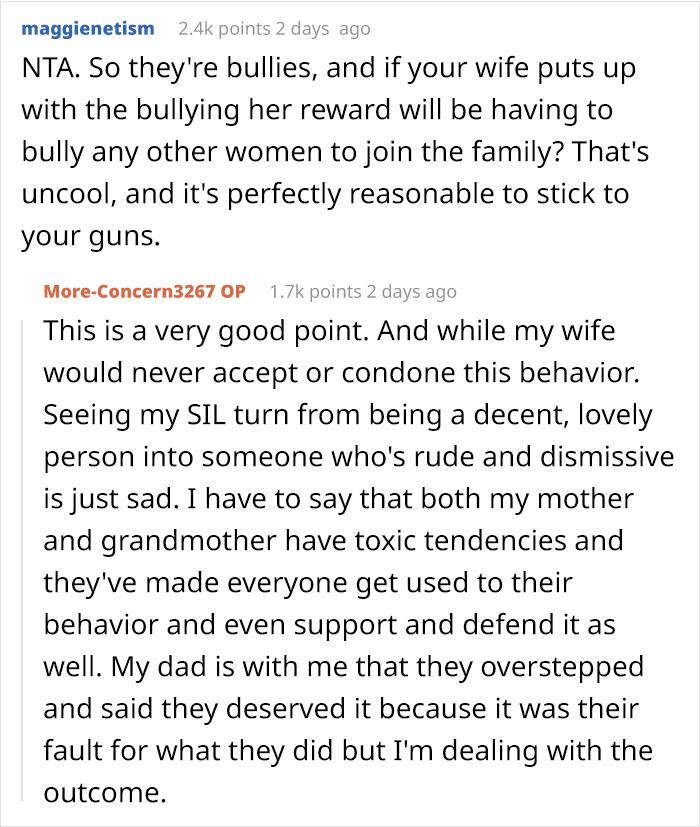 Man Asks If He Was Wrong To Kick Out All The Women In His Family After They Showed Up To His Wedding Wearing White For A Twisted ‘Ultimate Test’ Man Asks If He Was Wrong To Kick Out All The Women In His Family After They Showed Up To His Wedding Wearing White For A Twisted ‘Ultimate Test’