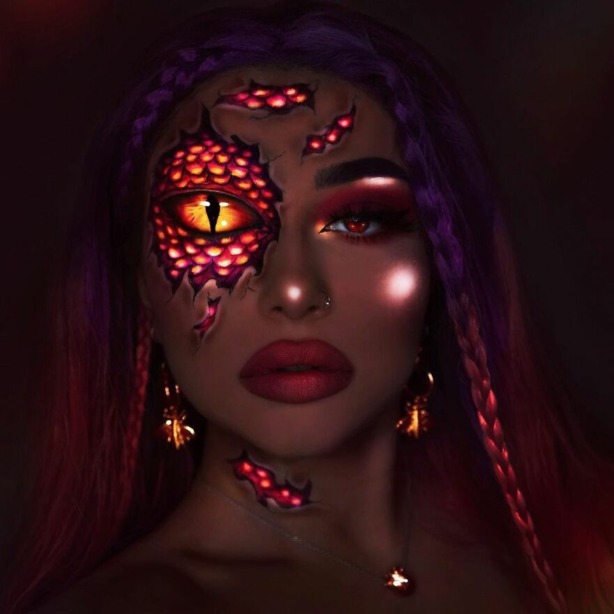 I Use Makeup, UV Paint And Light To Create Glow-In-The-Dark Looks (20 Pics)
