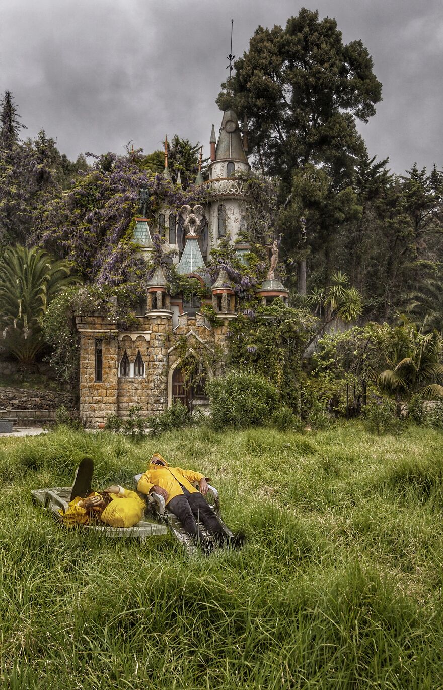 The Yellow Jackets Found The Abandoned Disney Castle