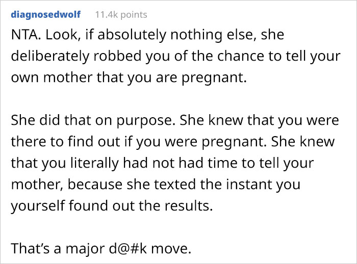 Woman Reported Her Clinic Receptionist After She Disclosed Her Pregnancy To Her Mom Via Text Woman Reported Her Clinic Receptionist After She Disclosed Her Pregnancy To Her Mom Via Text
