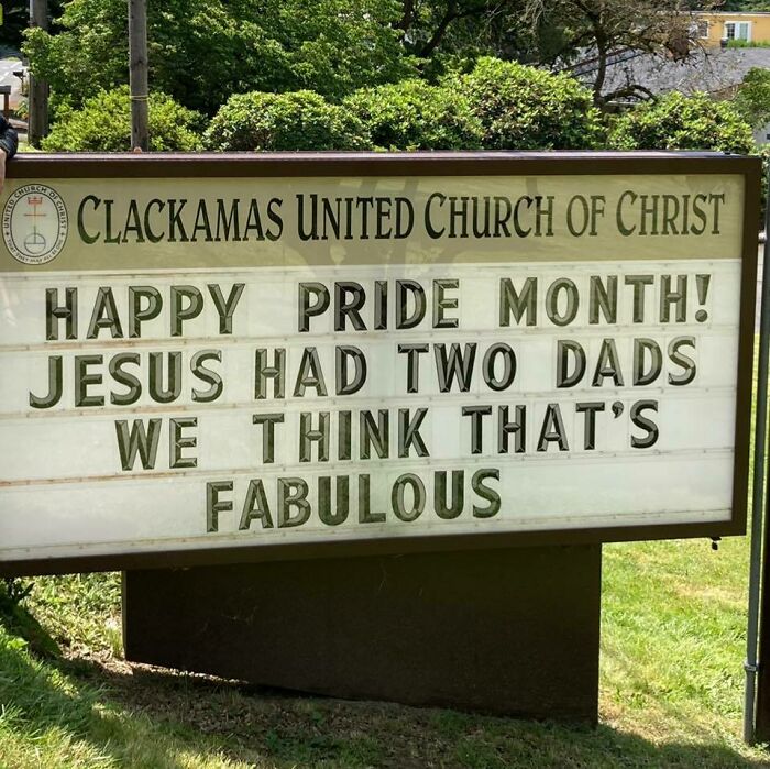 ¡Feliz mes del orgullo! Jesús tenía dos padres y eso nos parece maravilloso