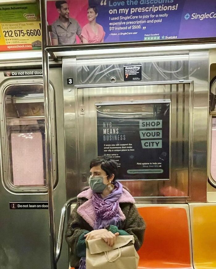Subway-Signs-Resemble-Sitting-People