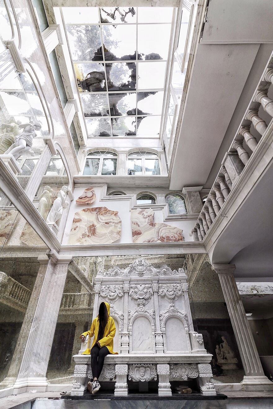 The Yellow Jackets Found The Abandoned Disney Castle The Yellow Jackets Found The Abandoned Disney Castle