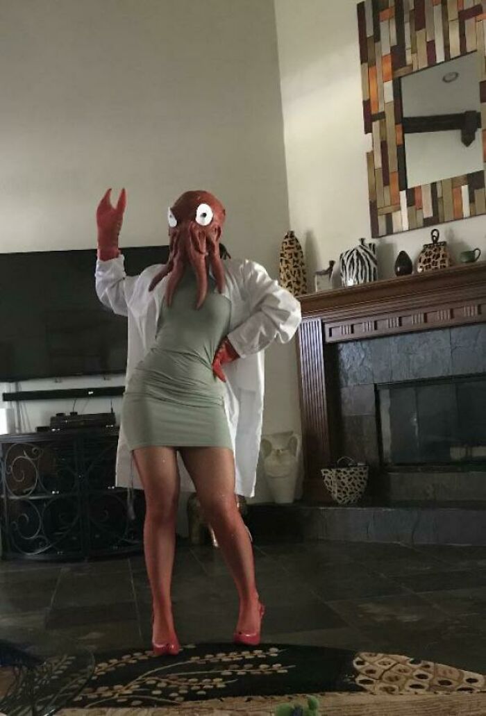 Made A Zoidberg Costume For Halloween Because I Wanted An Excuse To Fertilize Everyone’s Caviar