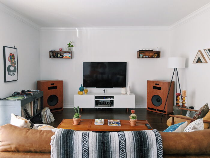 Audiophile Living