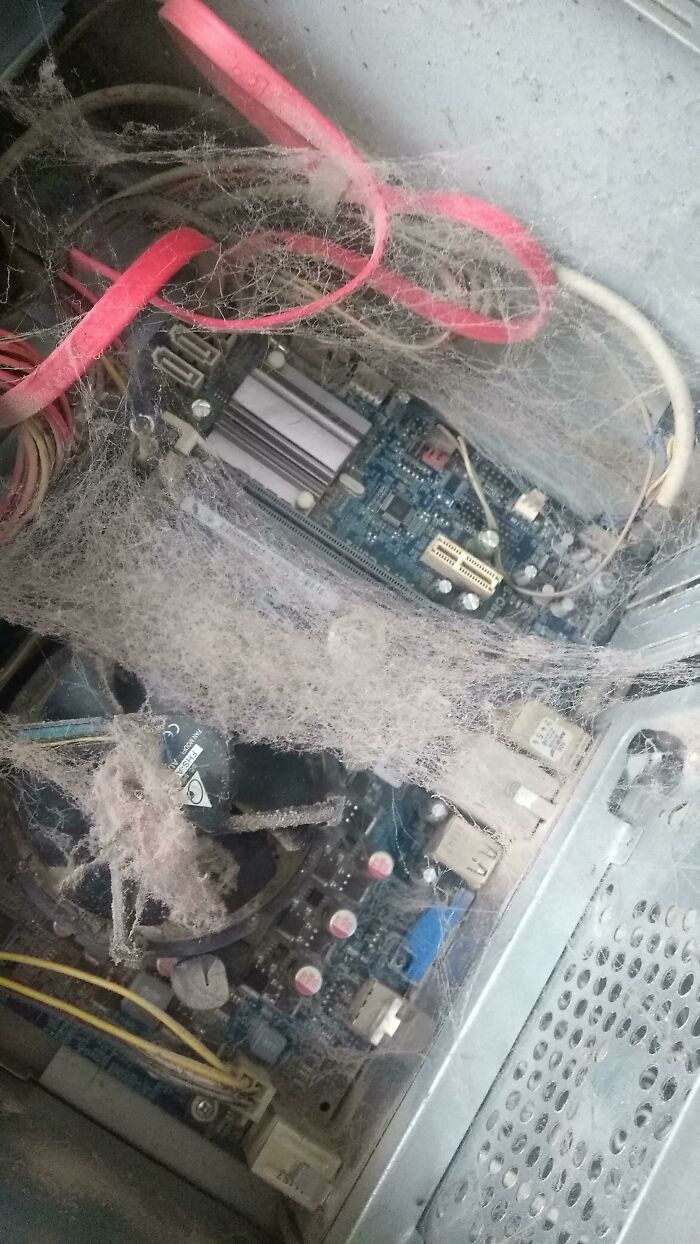 My Client Says He Doesn't Know Why His PC Isn't Turning On Anymore...