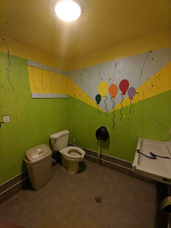 Very Odd Looking Bathroom