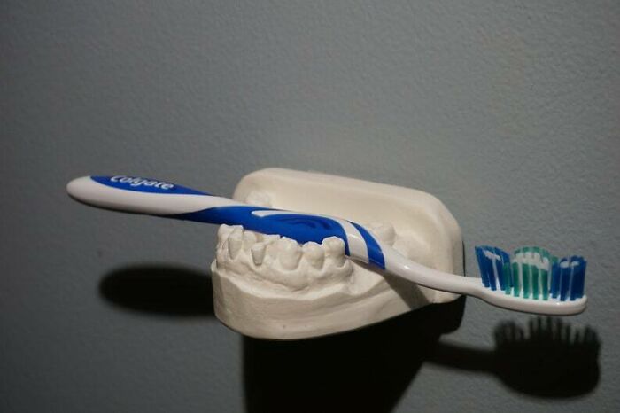 Teeth For Holding Your Toothbrush