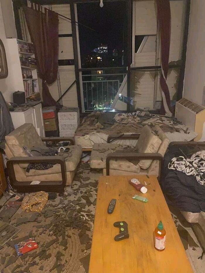 Mi apartamento recibió una onda expansiva de un misil que cayó en mi barrio