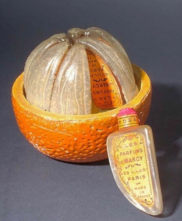 L'orange Perfume Bottle Set. Parfums De Marcy, 1925