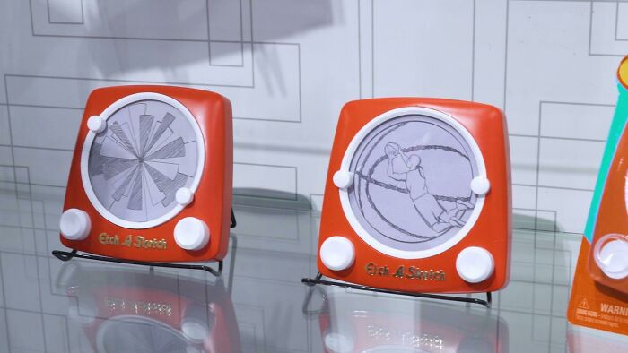 The New Etch-A-Sketch ‘Revolution’ Can Draw Circles