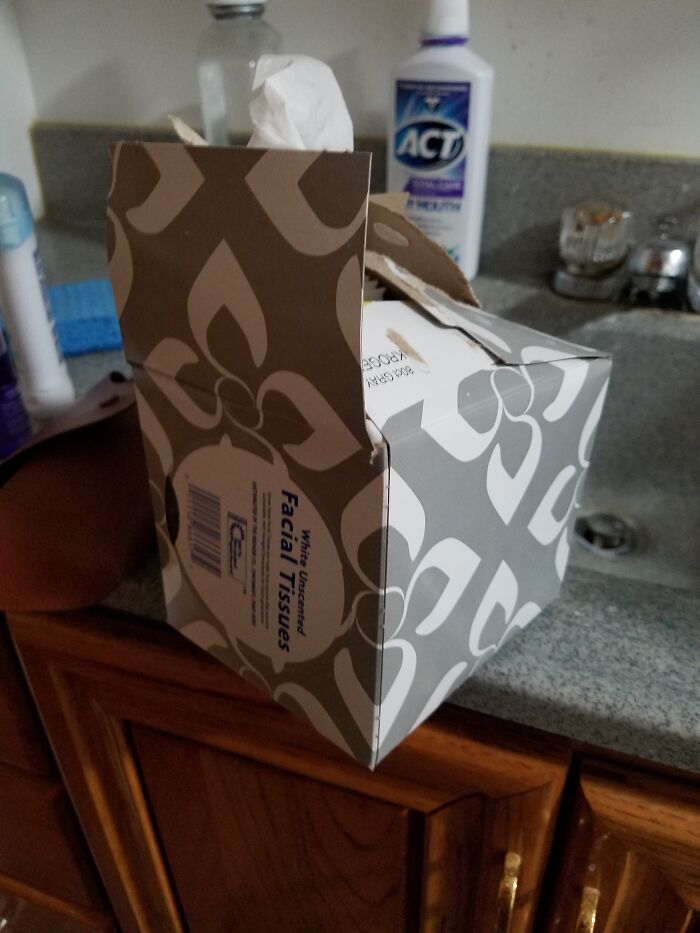 How My Boyfriend Opens Kleenex