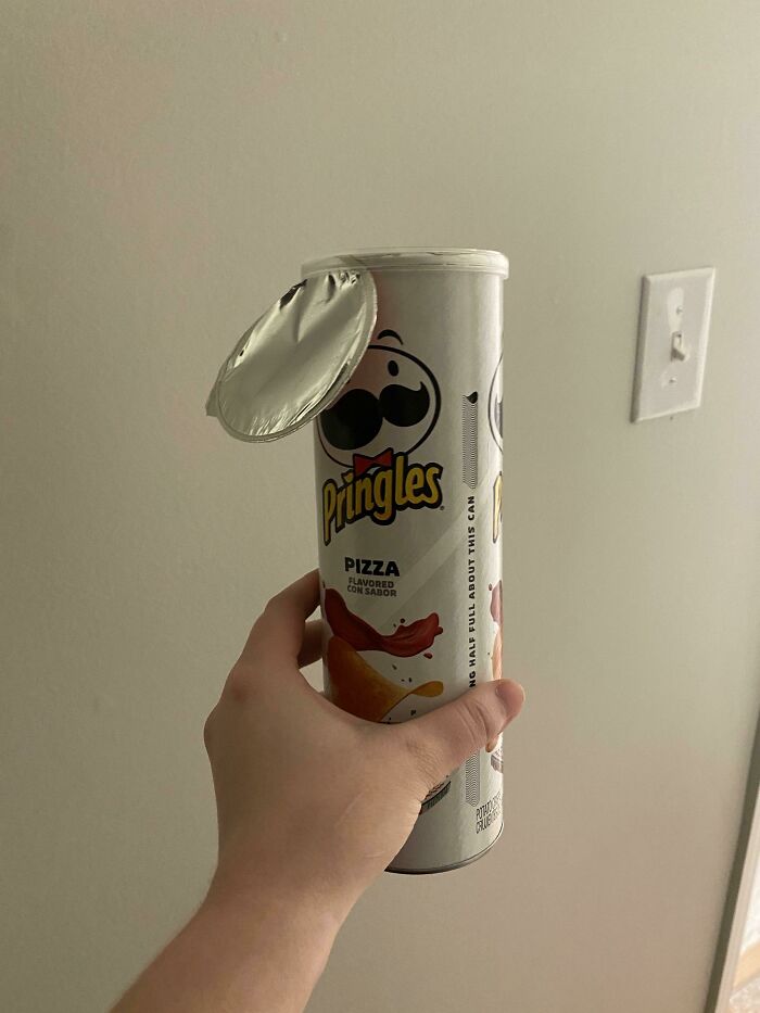 The Way My Boyfriend Left The Pringle’s Can