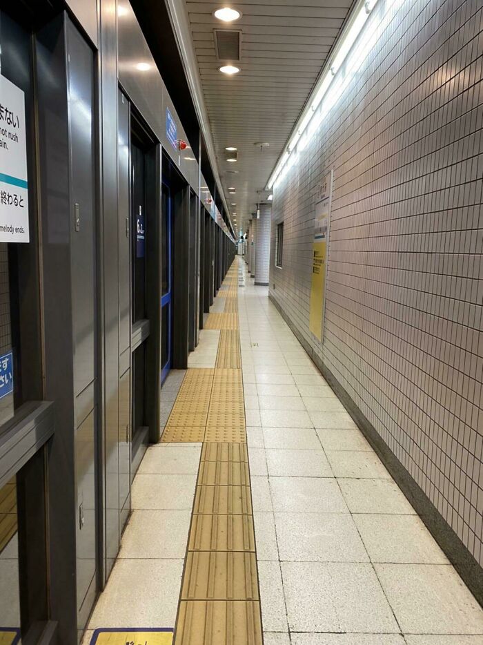 Tokyo Metro, 東大前駅 Tokyo University Station